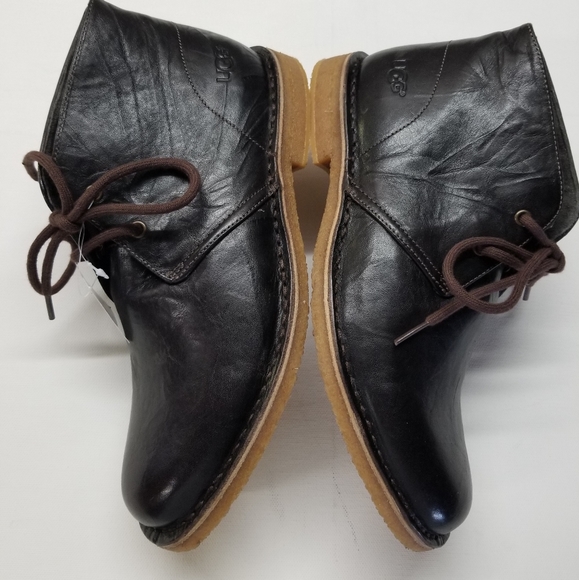 Ugg shoes mens size‎ 8